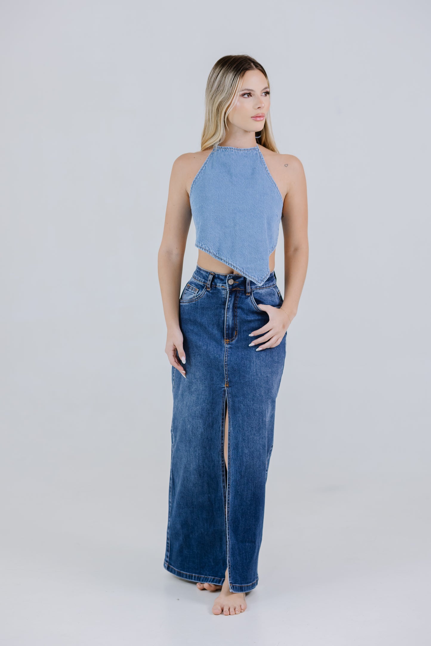 CROP TOP PAÑOLETA LIGHT BLUE