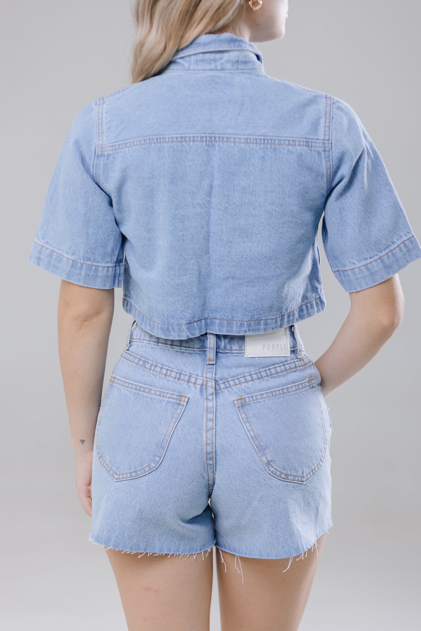 SHORT TEXAS LIGHT BLUE